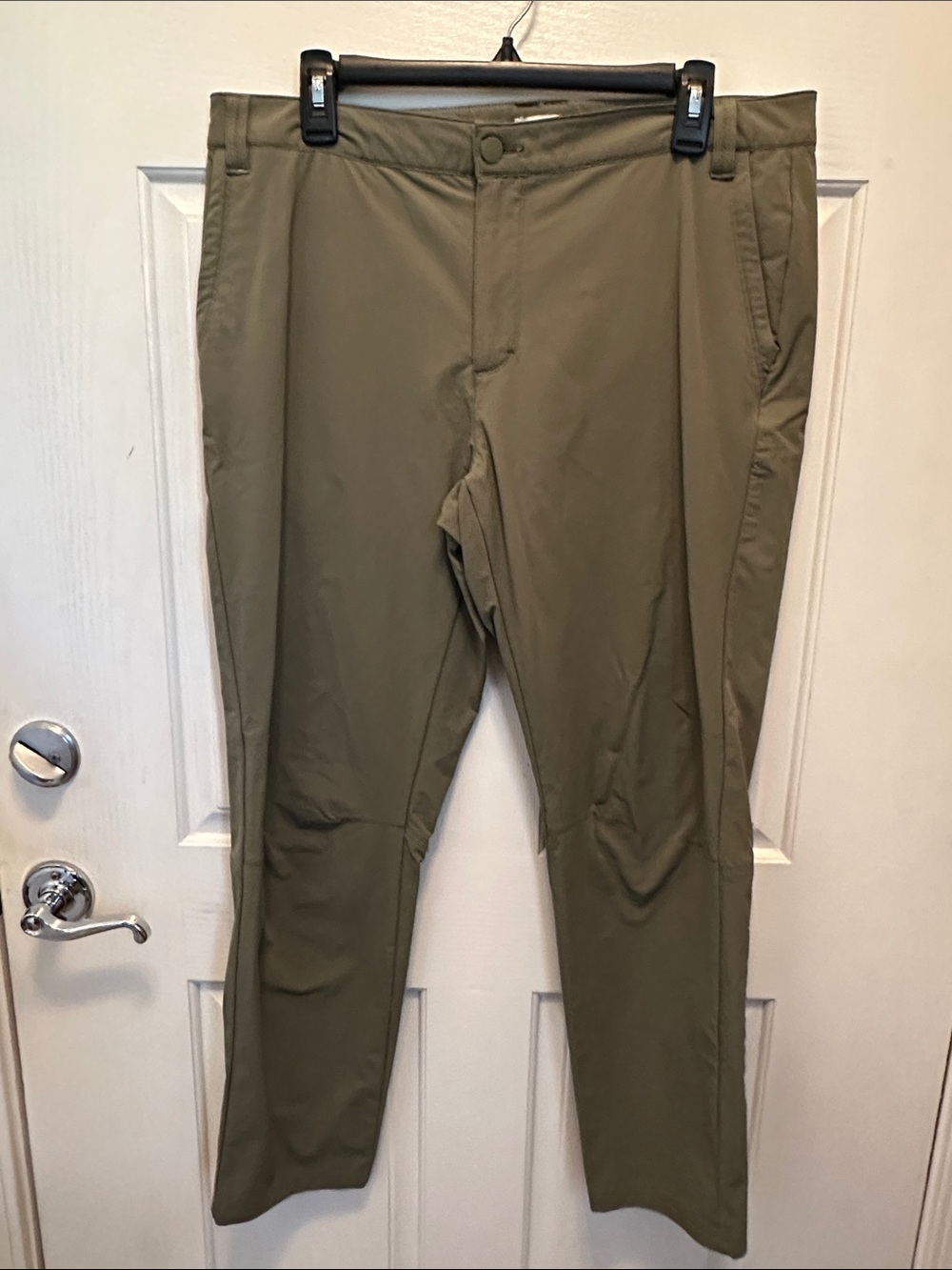 Eddie Bauer Olive Green Women's Outdoors Athletic Pants Hiking Camping Size 14